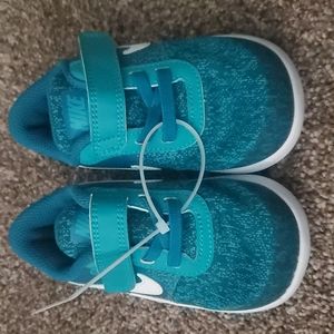 BOGO Brand new blue Nikes!! 💙💙
